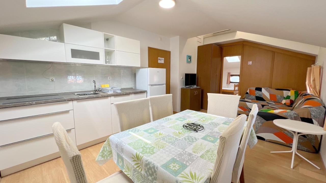 ❷⓿❷❸ Apartment Dolphin อิซอลา ภายนอก รูปภาพ