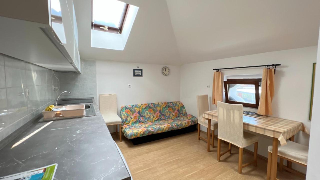 ❷⓿❷❸ Apartment Dolphin อิซอลา ภายนอก รูปภาพ